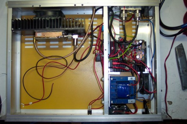 000_0005 hele kast concept.JPG (73.59 KiB) 87348 keer bekeken Hele kast in concept